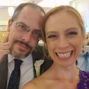 Meet your Posher, Caresse